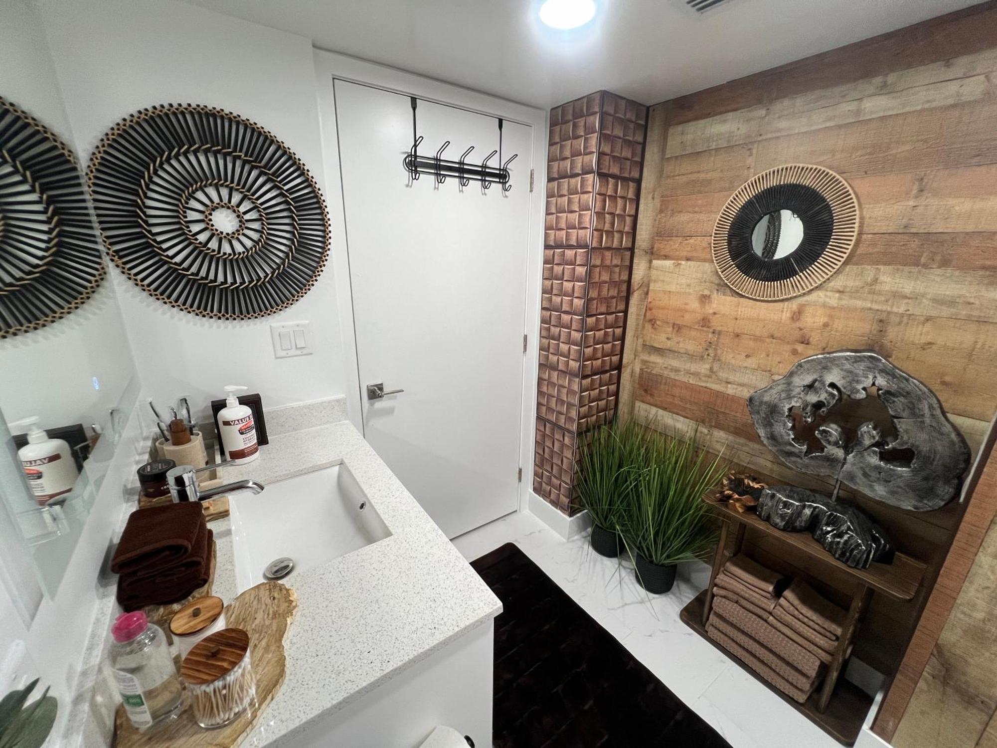 Miami Wood Apart Hotel New 2024 - Private Terrace - Free Garage - Beach 5 Min 할리우드 외부 사진
